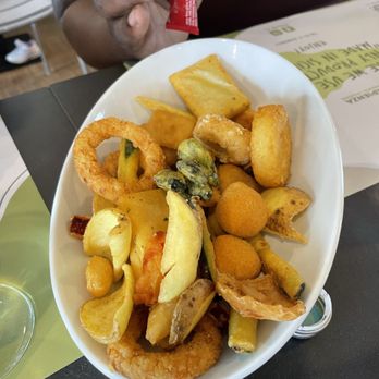 Rifugio Sapienza - Mixed fried appetizer - Guest Houses Near Me - Nicolosi, Connecticut Rifugio Sapienza - Mixed fried appetizer - Guest Houses Near Me - Nicolosi, Connecticut