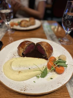 Gordon Ramsay Pub & Grill by null