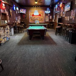 Neil's Lounge