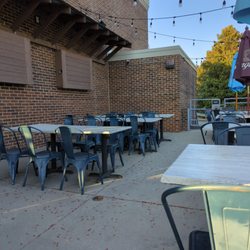 Shuckin' Shack Oyster Bar