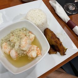 Rincon Cubano - Camarones al ajillo