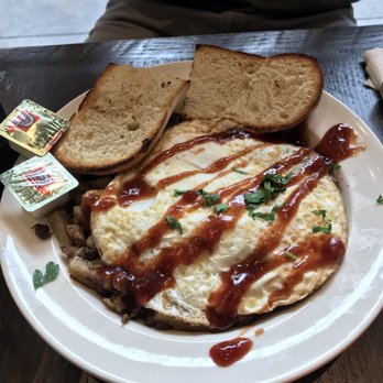 Cafe Raymond - Beef brisket hash and egg (breakfast dish) - Breakfast & Brunch Near Me - Pittsburgh, Pennsylvania