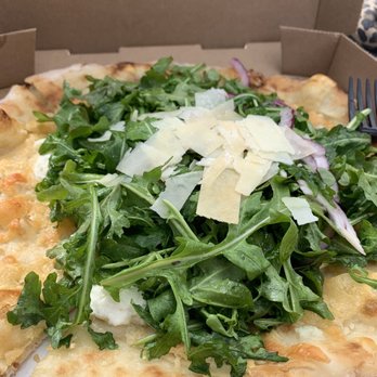 Malawi's Pizza - Citrus Arugula - Pizza Near Me - Provo, Utah