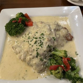 Aurelio's Italian Grill - I forget the name of this lemon chicken dish but all you could taste was lemon. Way too strong - Italian Near Me - Clinton Township, Michigan