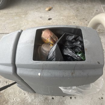 Mobil - Trash can - Gas Stations Near Me - Pembroke Pines, Florida Mobil - Trash can - Gas Stations Near Me - Pembroke Pines, Florida