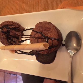 El Tastet de l’Artur - Chocolate lava cake with chocolate ice cream - Spanish Near Me - Barcelona, B El Tastet de l’Artur - Chocolate lava cake with chocolate ice cream - Spanish Near Me - Barcelona, B