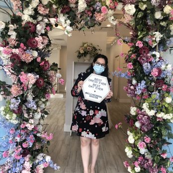 Belle Âme Bridal - They have great lighting and cute floral arrangement to take your SYTTD moment! - Bridal Near Me - Houston, Texas