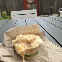 Not sure what's going on with this melted hot mess I was handed. Tasted good but the eating experience was just not it.