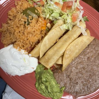 Lazarita's - Flauta plate with chicken perfectly cooked - Breakfast & Brunch Near Me - San Antonio, Texas Lazarita's - Flauta plate with chicken perfectly cooked - Breakfast & Brunch Near Me - San Antonio, Texas