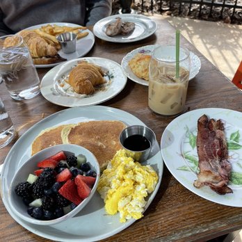 Poppyseed Kitchen - Pancakes, fresh fruit, scrambled eggs, and bacon - Breakfast & Brunch Near Me - Fort Mill, South Carolina Poppyseed Kitchen - Pancakes, fresh fruit, scrambled eggs, and bacon - Breakfast & Brunch Near Me - Fort Mill, South Carolina