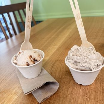 Jolly's Old-Fashioned Teas Cream - Tea, Biscuits and Jam + Rose Pistachio & Earl Grey - Ice Cream & Frozen Yogurt Near Me - Belmont, California Jolly's Old-Fashioned Teas Cream - Tea, Biscuits and Jam + Rose Pistachio & Earl Grey - Ice Cream & Frozen Yogurt Near Me - Belmont, California
