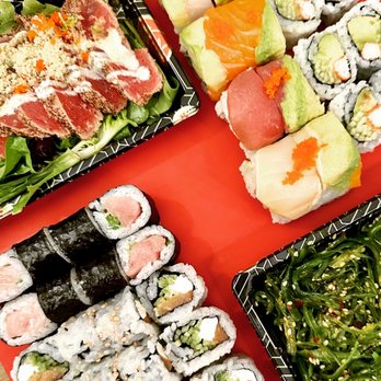 LEVEL Restaurant & Bar - Tuna tataki, rainbow roll, California roll, seaweed salad, Philly roll, and Yellowtail scallion roll, - Asian Fusion Near Me - Richmond, Virginia