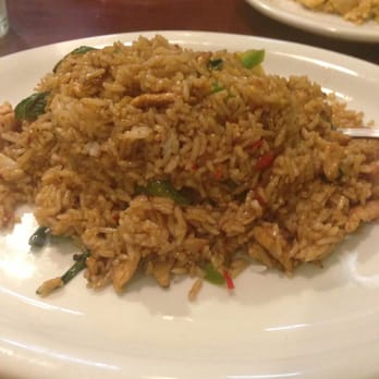 Sutha Thai Kitchen - Spicy Fried Rice with Basil Leaves and Chicken - Thai Near Me - Tustin, California Sutha Thai Kitchen - Spicy Fried Rice with Basil Leaves and Chicken - Thai Near Me - Tustin, California