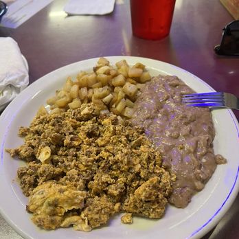 Juan In A Million - Huevo con chorizo plate - Mexican Near Me - Austin, Texas Juan In A Million - Huevo con chorizo plate - Mexican Near Me - Austin, Texas