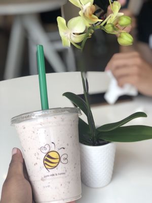 Pure Milk and Honey by null