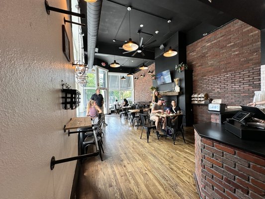 Dough House pizza co. by null