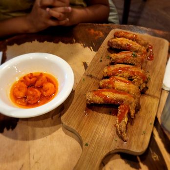 Cuban Pete's - Alitas fritas and camoranes - Cuban Near Me - Montclair, New Jersey