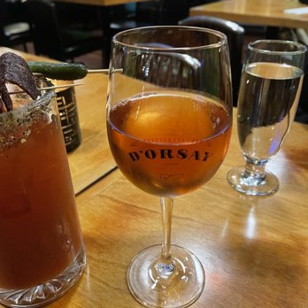 Dorsay Pub Britannique - Rosé - Gastropubs Near Me - Quebec City, Quebec Dorsay Pub Britannique - Rosé - Gastropubs Near Me - Quebec City, Quebec