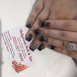 Hollywood Nails & Spa