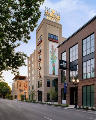 The Gordon Hotel by null