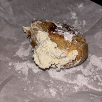 Tie Dye Pie Pizzaria - Cream puff - Pizza Near Me - Lincoln City, Oregon Tie Dye Pie Pizzaria - Cream puff - Pizza Near Me - Lincoln City, Oregon