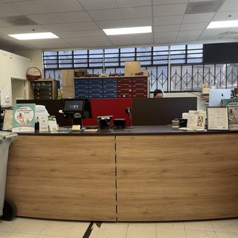 The Druggist Pharmacy - Inside front desk - Drugstores Near Me - Valencia, California The Druggist Pharmacy - Inside front desk - Drugstores Near Me - Valencia, California