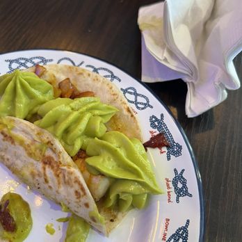 Don Pez Taco Cantina - Mahi tacos - Tacos Near Me - Chicago, Illinois Don Pez Taco Cantina - Mahi tacos - Tacos Near Me - Chicago, Illinois