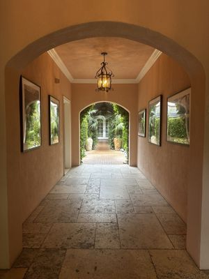 The Restaurant at Hotel Bel-Air by null