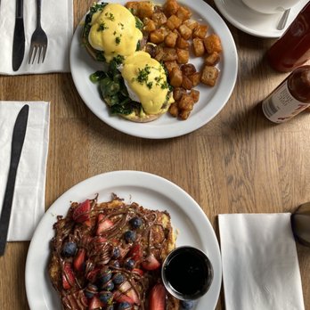 Fratelli Cafe - Coffee & Tea Near Me - Los Angeles, California