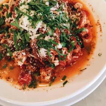 Neptune Oyster - Seafood Near Me - Boston, Massachusetts