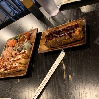 Hand Roll Sushi - Sushi Bars Near Me - Orlando, Florida Hand Roll Sushi - Sushi Bars Near Me - Orlando, Florida
