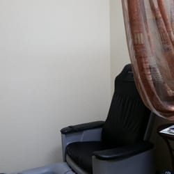 Escape Salon & Spa - Cozy relaxing pedicure thrones... queen for an hour