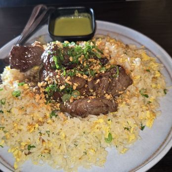 Soupreme Noodle - Filet Mignon Fried Rice ... *chef's kiss* - Vietnamese Near Me - Whittier, California Soupreme Noodle - Filet Mignon Fried Rice ... *chef's kiss* - Vietnamese Near Me - Whittier, California