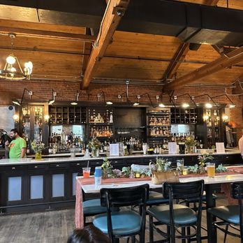 Elicit Brewing Co - Manchester - Breweries Near Me - Manchester, Connecticut