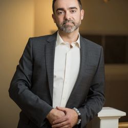 Momentum Chiropractic - Dr. Khanin
