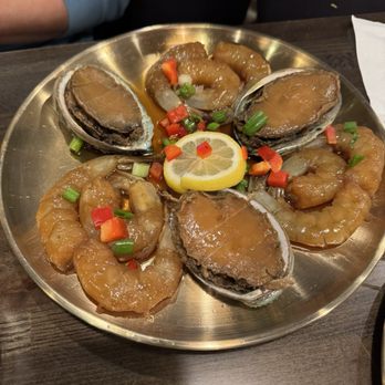 GJ2 4U - Abalone and Shrimp - Seafood Near Me - Annandale, Virginia