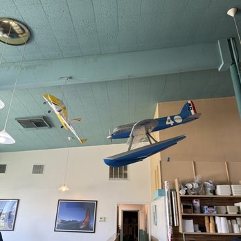Peter's Cafe - American Near Me - Millbrae, California
