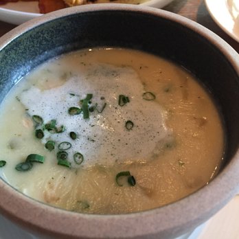 Pearl Diver - Clam chowder - Seafood Near Me - Toronto, Ontario