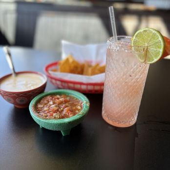 Sinaloa Signature Restaurante - Paloma, queso, salsa and chips - Mexican Near Me - Edmond, Oklahoma Sinaloa Signature Restaurante - Paloma, queso, salsa and chips - Mexican Near Me - Edmond, Oklahoma