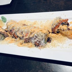 Ginza Sushi and Grill Restaurant - E9. Snow Mountain Roll