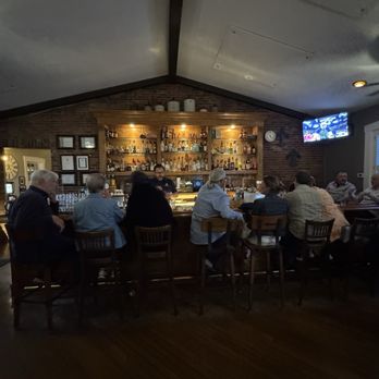 Hendel's - Bar - New American Near Me - Florissant, Missouri