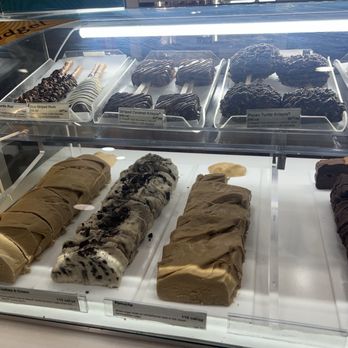 Kilwins Ice Cream - Chocolate - Fudge - Ice Cream & Frozen Yogurt Near Me - Jupiter, Florida Kilwins Ice Cream - Chocolate - Fudge - Ice Cream & Frozen Yogurt Near Me - Jupiter, Florida
