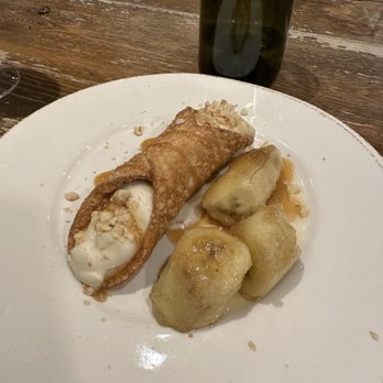 Folino Estate Winery - Caramelized Banana Cannoli - Italian Near Me - Kutztown, Pennsylvania