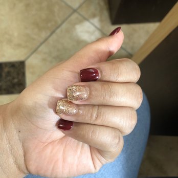 Pearl Nails - Christmas nails - Nail Salons Near Me - Puyallup, Washington Pearl Nails - Christmas nails - Nail Salons Near Me - Puyallup, Washington