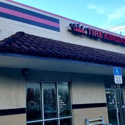Exterior photo of Tire Kingdom - Davie, Florida Exterior photo of Tire Kingdom - Davie, Florida
