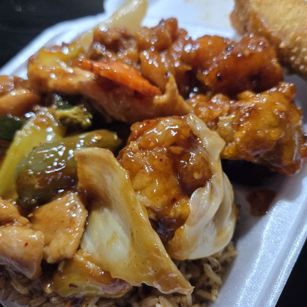 Great Wall Express - C7 - Chinese Near Me - Euless, Texas