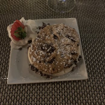 Virgola Wine Bar - Cannoli Chipwich - Wine Bars Near Me - Patchogue, New York