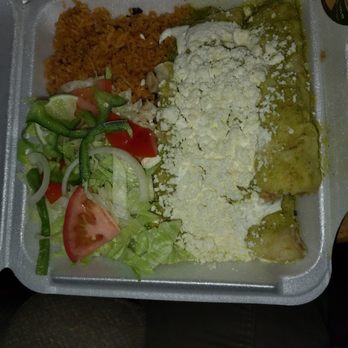 Garibaldi's - Chicken enchilada. Very very tasty - Mexican Near Me - Willimantic, Connecticut Garibaldi's - Chicken enchilada. Very very tasty - Mexican Near Me - Willimantic, Connecticut