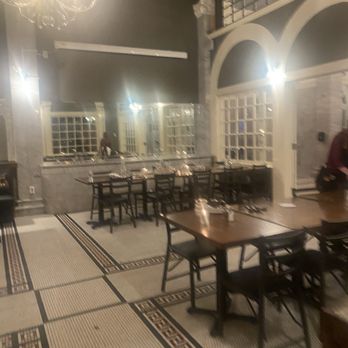 South Kitchen + Bar - Cocktail Bars Near Me - Athens, Georgia