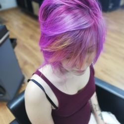 Harmony Hair Salon - Andrea con su nuevo color Fantasía